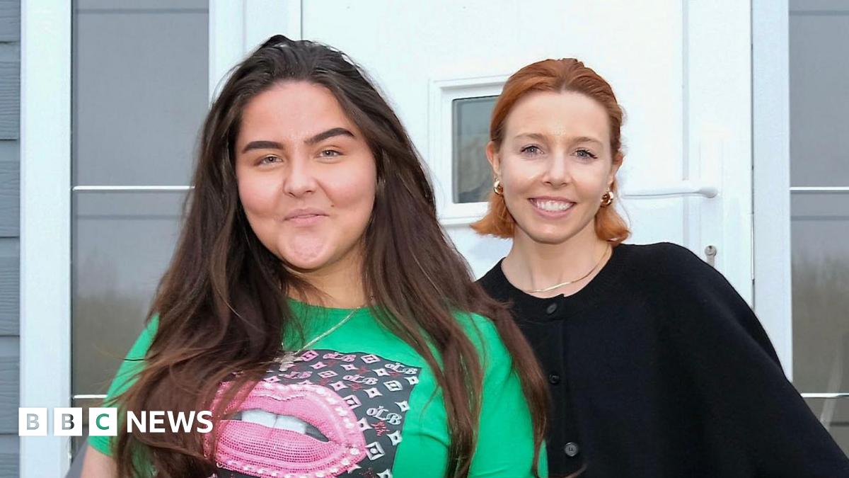 Stacey Dooley:  Navigating Identity And Heritage As A Young Gypsy